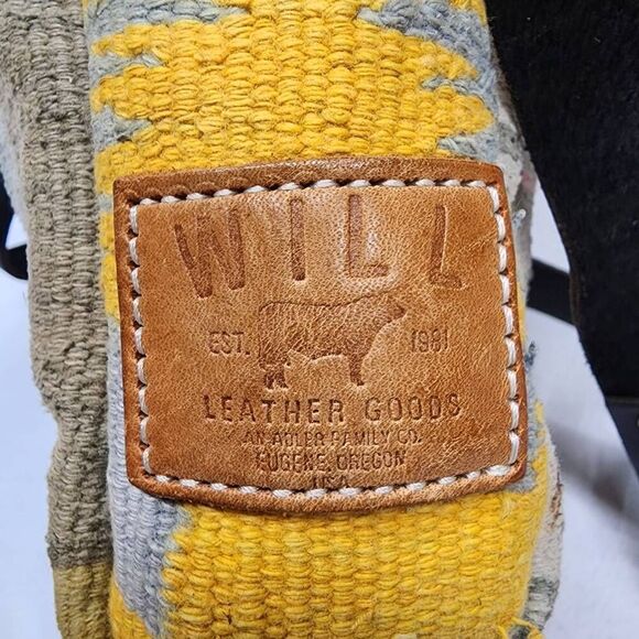 Will Leather Goods Messenger Crossbody Bag Tapestry Aztec Print Black Leather - Picture 5 of 6